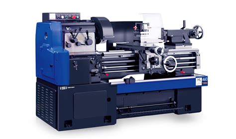 hwacheon manual lathe